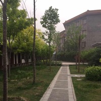 076b0dc758acbcb65abed530a36f93f83f5a7741